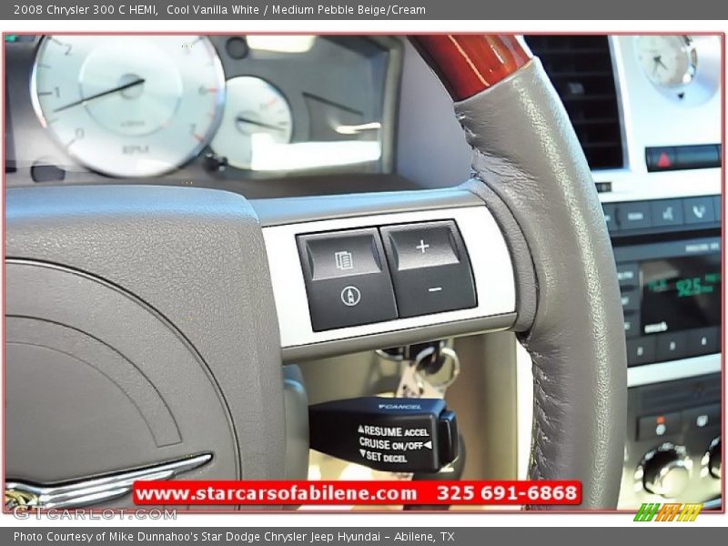 Cool Vanilla White / Medium Pebble Beige/Cream 2008 Chrysler 300 C HEMI