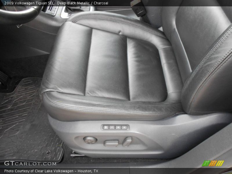 Deep Black Metallic / Charcoal 2009 Volkswagen Tiguan SEL