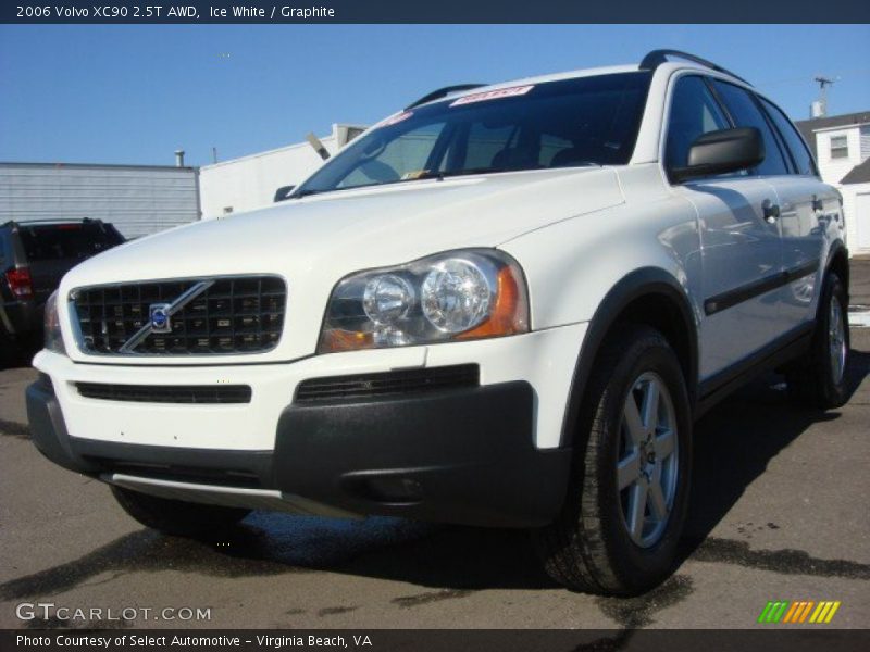 Ice White / Graphite 2006 Volvo XC90 2.5T AWD