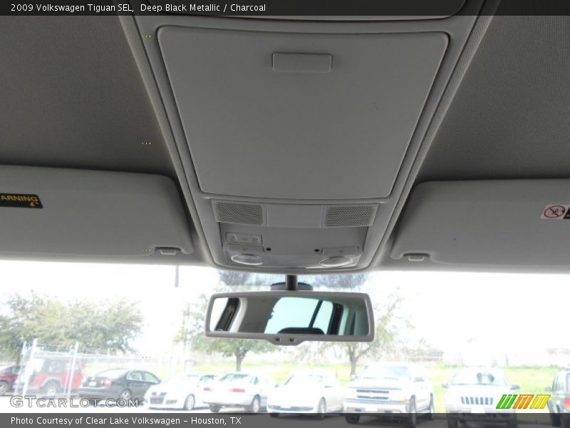 Deep Black Metallic / Charcoal 2009 Volkswagen Tiguan SEL