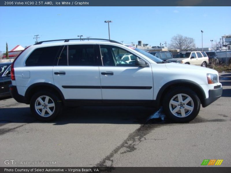 Ice White / Graphite 2006 Volvo XC90 2.5T AWD