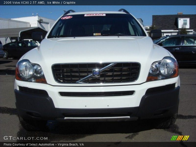 Ice White / Graphite 2006 Volvo XC90 2.5T AWD