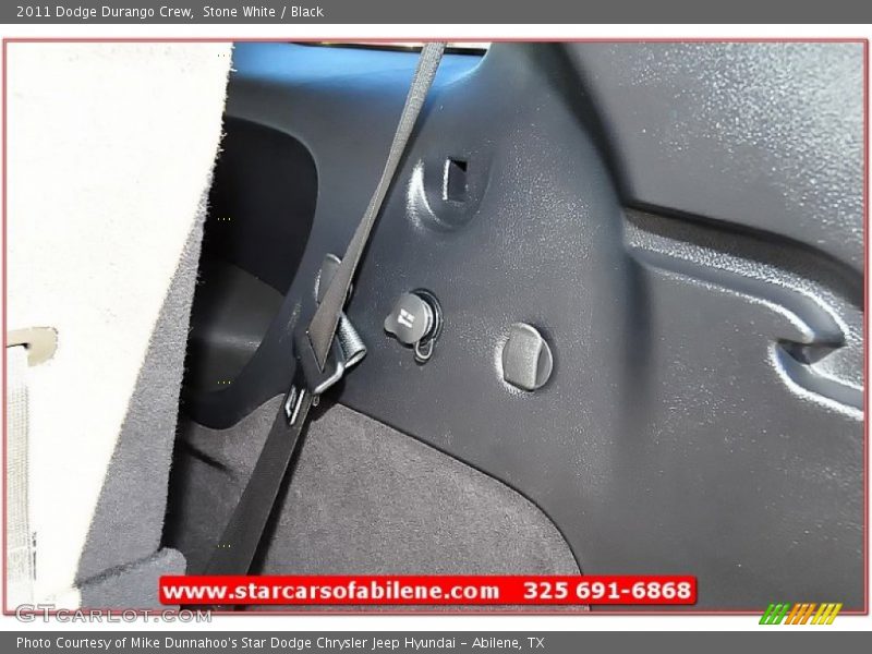 Stone White / Black 2011 Dodge Durango Crew