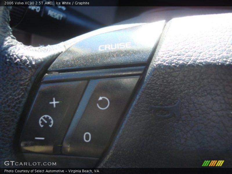 Ice White / Graphite 2006 Volvo XC90 2.5T AWD