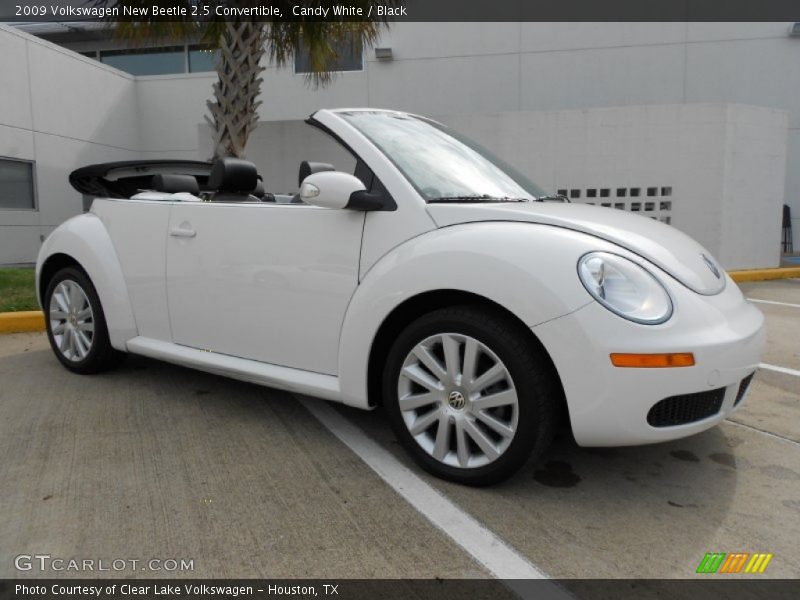 Candy White / Black 2009 Volkswagen New Beetle 2.5 Convertible