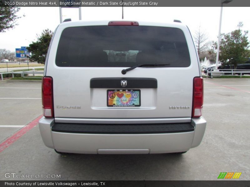 Bright Silver Metallic / Dark Slate Gray/Light Slate Gray 2010 Dodge Nitro Heat 4x4