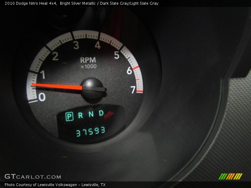 Bright Silver Metallic / Dark Slate Gray/Light Slate Gray 2010 Dodge Nitro Heat 4x4