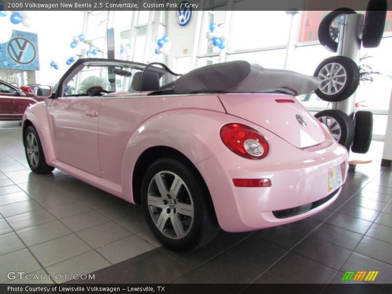 Custom Pink / Grey 2006 Volkswagen New Beetle 2.5 Convertible