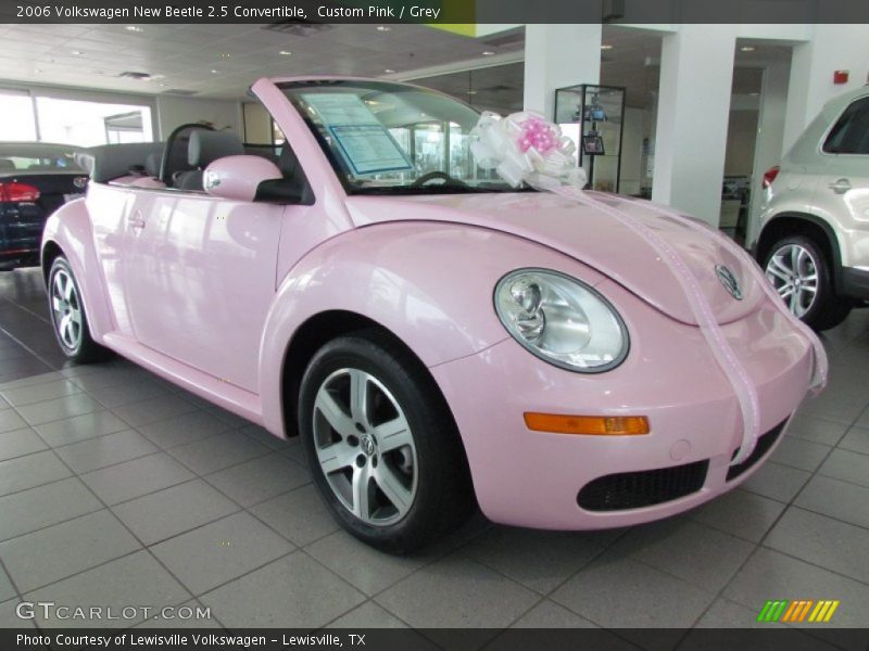 Custom Pink / Grey 2006 Volkswagen New Beetle 2.5 Convertible