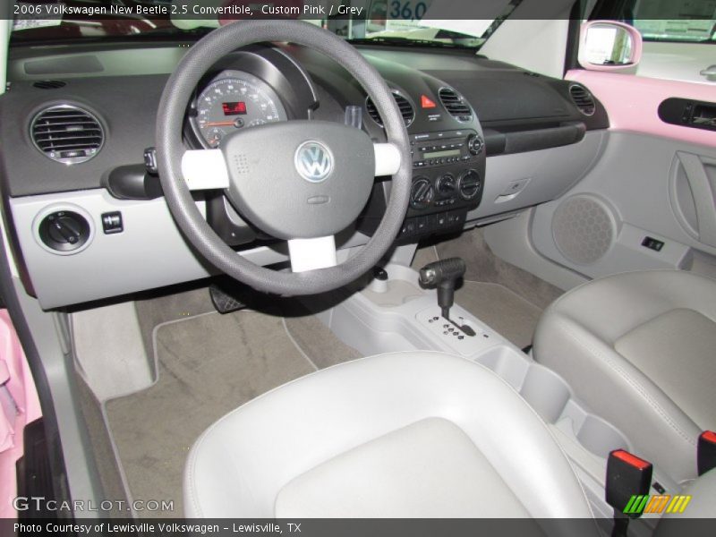 Custom Pink / Grey 2006 Volkswagen New Beetle 2.5 Convertible
