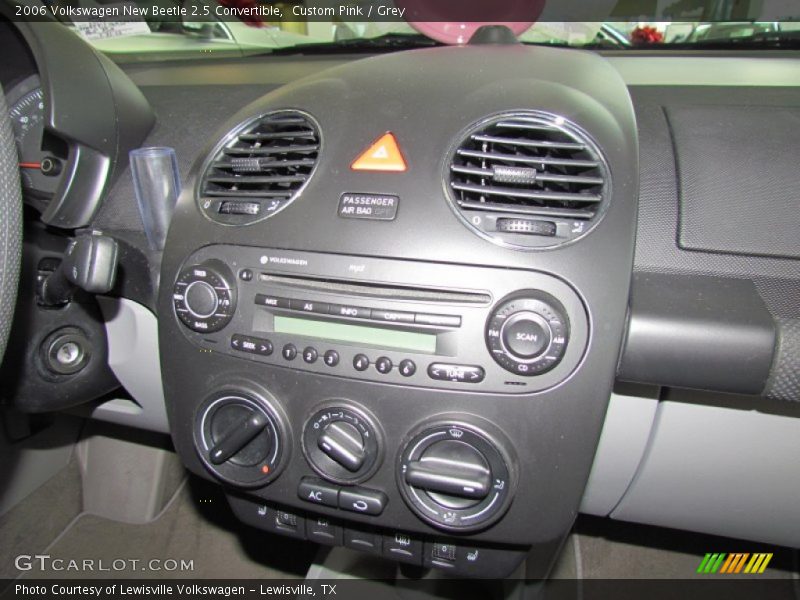 Custom Pink / Grey 2006 Volkswagen New Beetle 2.5 Convertible