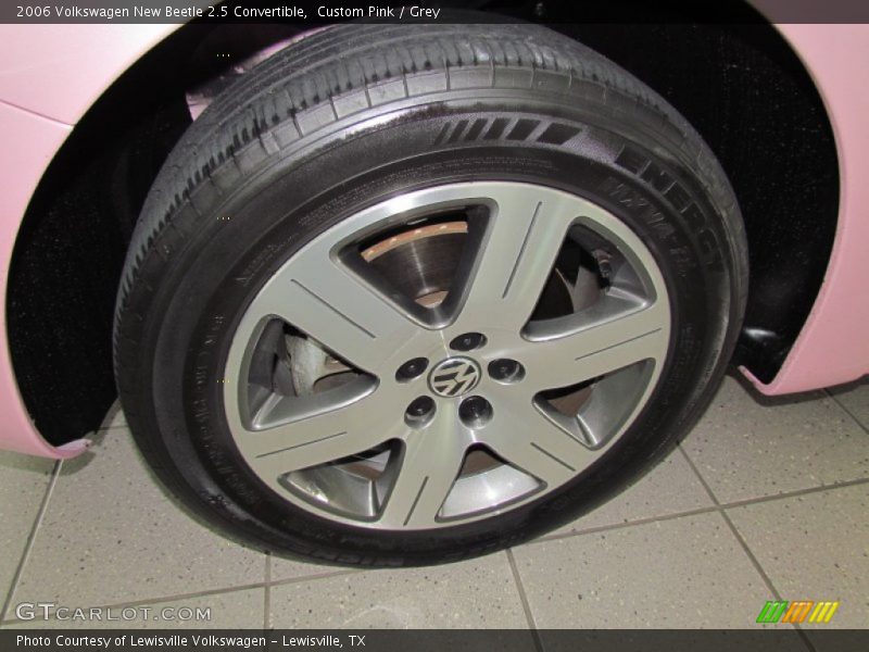 Custom Pink / Grey 2006 Volkswagen New Beetle 2.5 Convertible