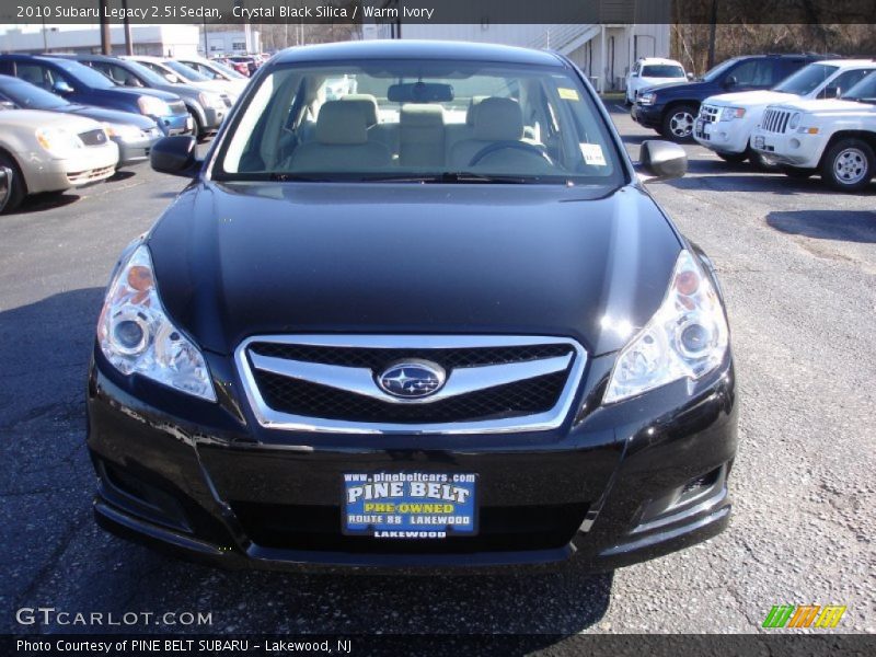 Crystal Black Silica / Warm Ivory 2010 Subaru Legacy 2.5i Sedan