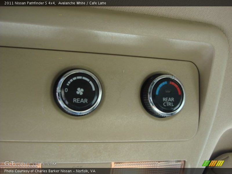 Avalanche White / Cafe Latte 2011 Nissan Pathfinder S 4x4