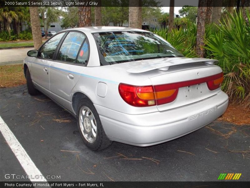 Light Silver / Gray 2000 Saturn S Series SL2 Sedan