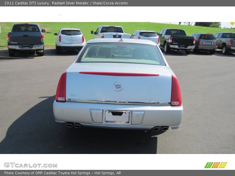 Radiant Silver Metallic / Shale/Cocoa Accents 2011 Cadillac DTS Luxury