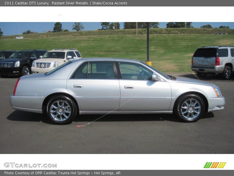 Radiant Silver Metallic / Shale/Cocoa Accents 2011 Cadillac DTS Luxury