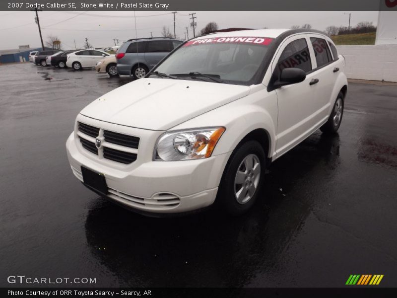 Stone White / Pastel Slate Gray 2007 Dodge Caliber SE