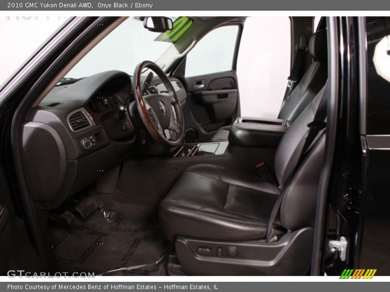 Onyx Black / Ebony 2010 GMC Yukon Denali AWD