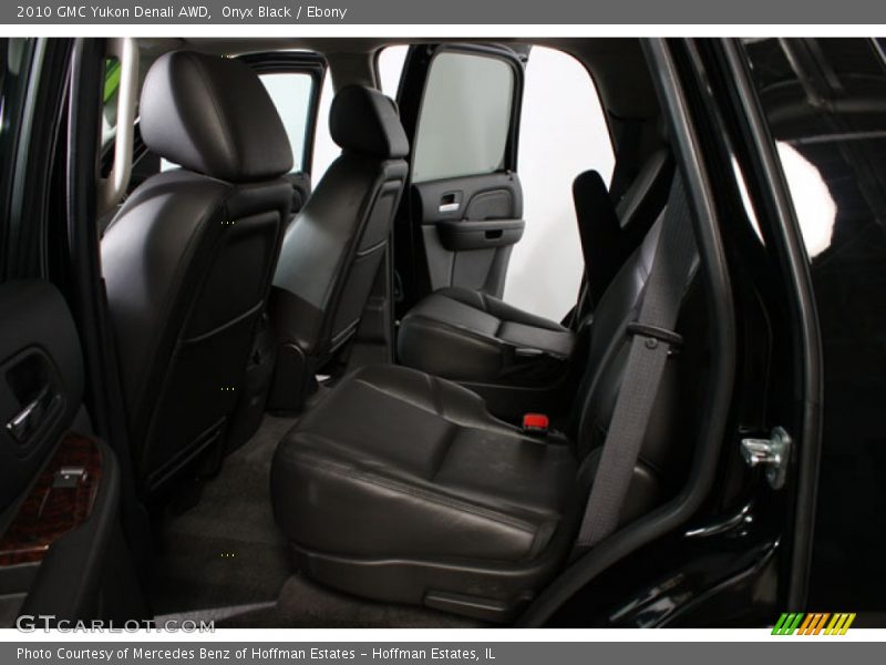 Onyx Black / Ebony 2010 GMC Yukon Denali AWD