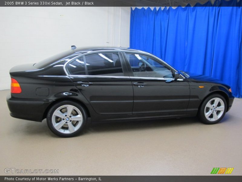 Jet Black / Black 2005 BMW 3 Series 330xi Sedan
