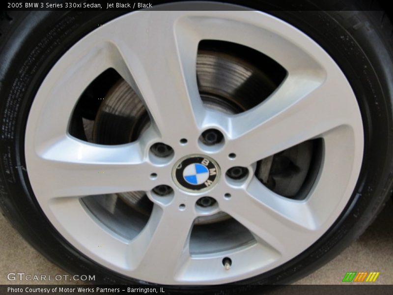  2005 3 Series 330xi Sedan Wheel