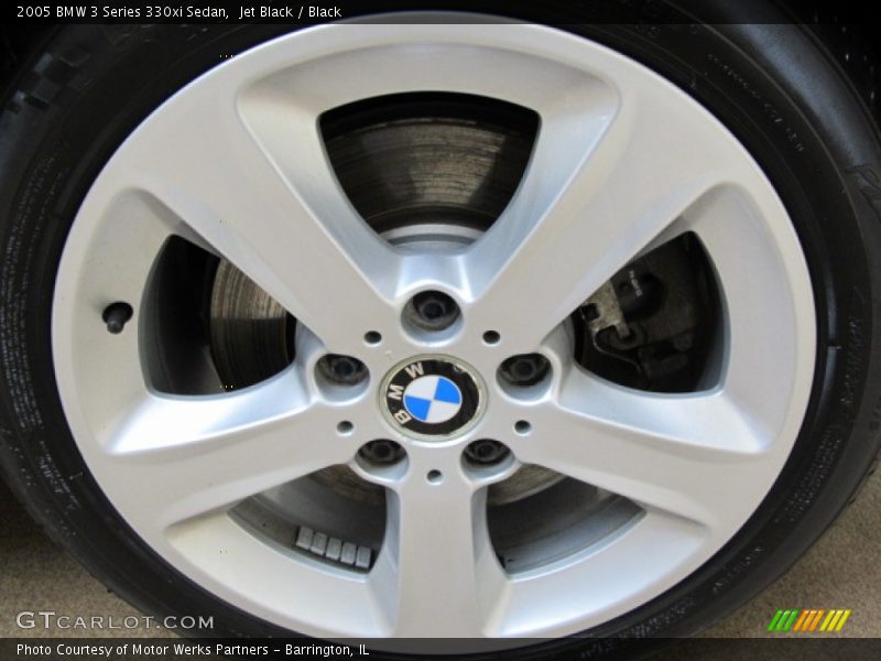 Jet Black / Black 2005 BMW 3 Series 330xi Sedan