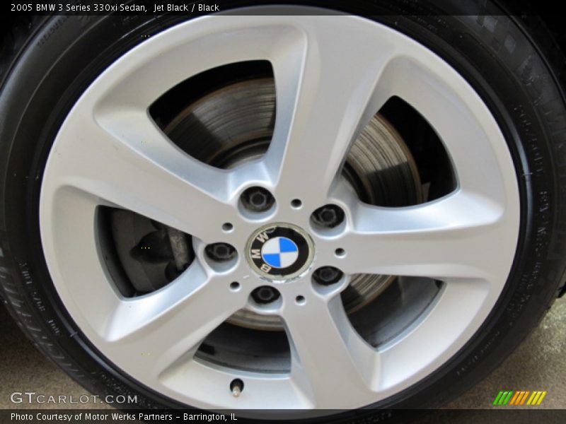 Jet Black / Black 2005 BMW 3 Series 330xi Sedan