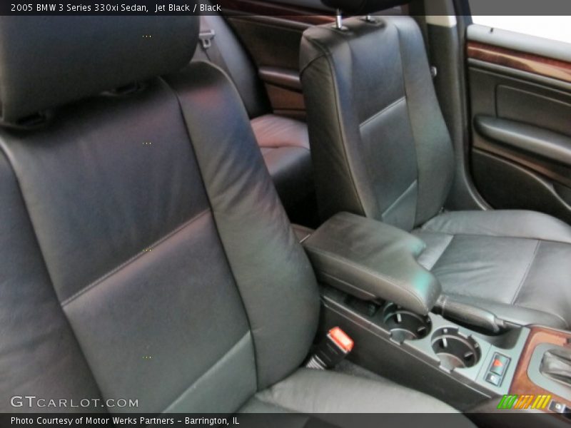 Jet Black / Black 2005 BMW 3 Series 330xi Sedan