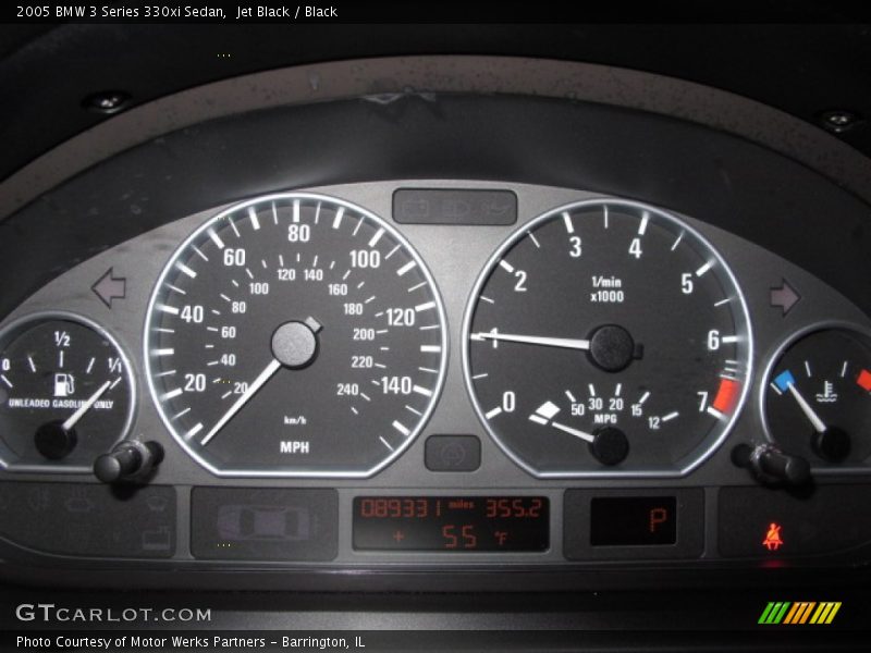 2005 3 Series 330xi Sedan 330xi Sedan Gauges