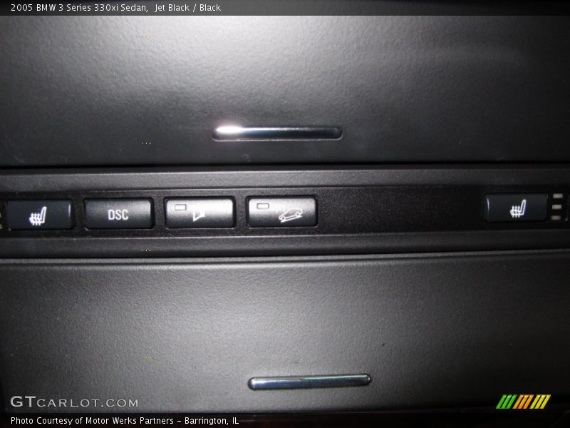 Jet Black / Black 2005 BMW 3 Series 330xi Sedan
