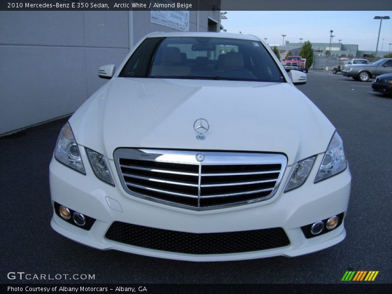 Arctic White / Almond Beige 2010 Mercedes-Benz E 350 Sedan