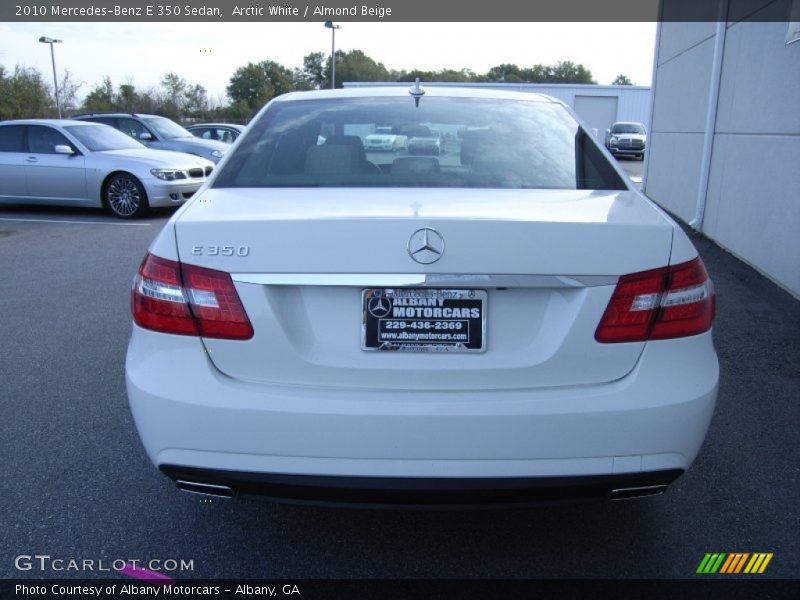 Arctic White / Almond Beige 2010 Mercedes-Benz E 350 Sedan