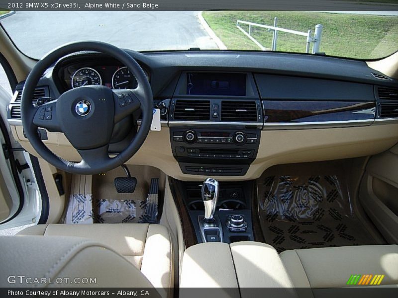 Alpine White / Sand Beige 2012 BMW X5 xDrive35i