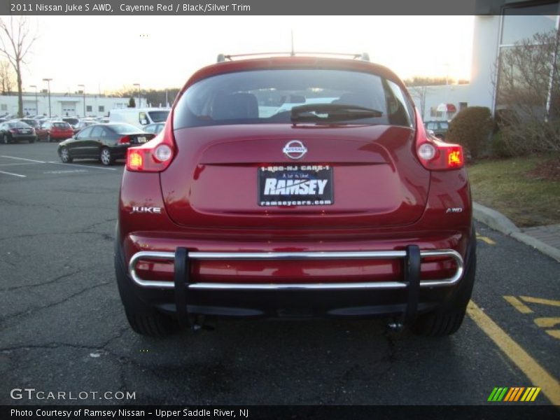 Cayenne Red / Black/Silver Trim 2011 Nissan Juke S AWD