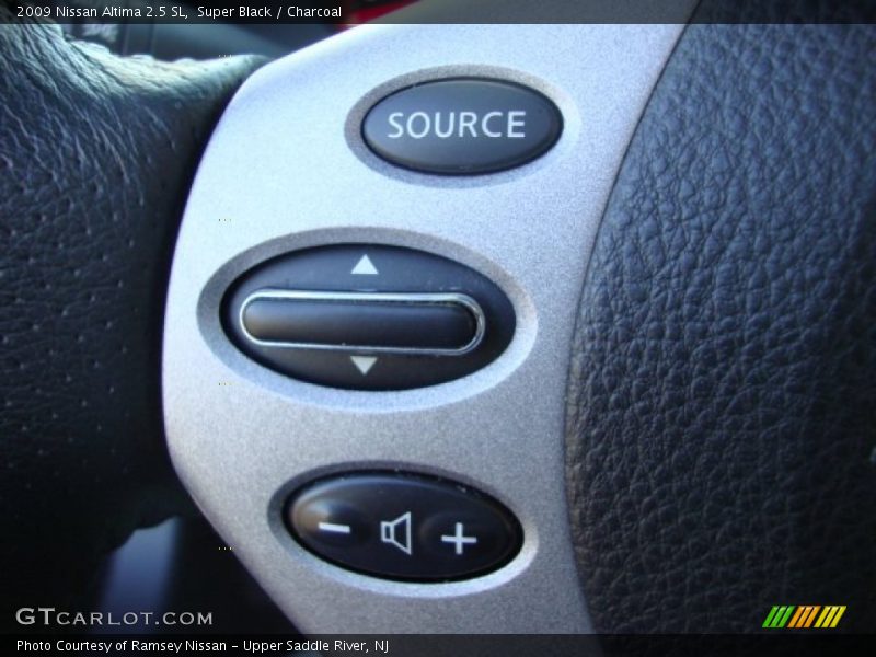 Super Black / Charcoal 2009 Nissan Altima 2.5 SL