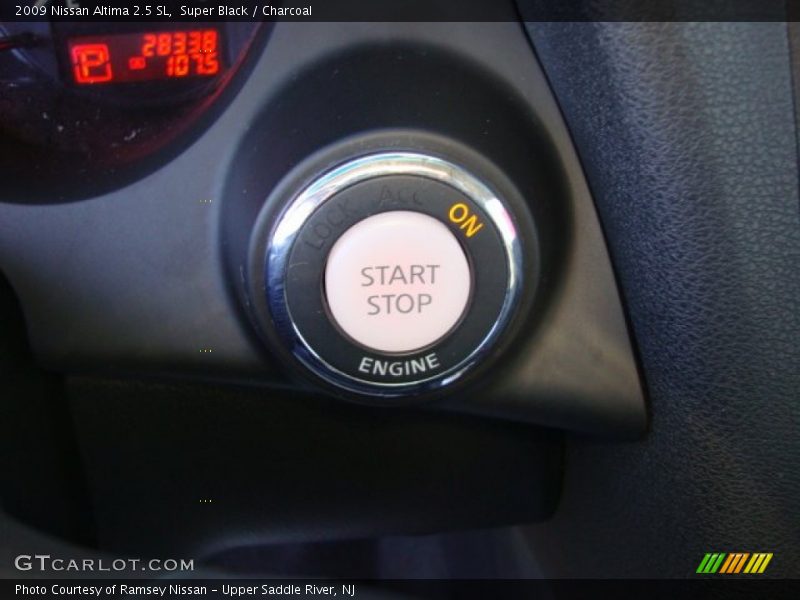 Super Black / Charcoal 2009 Nissan Altima 2.5 SL
