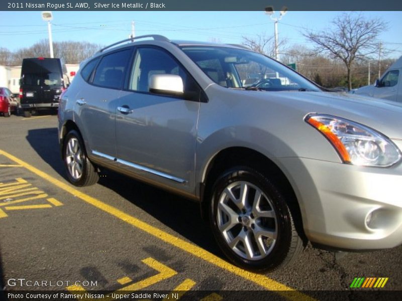 Silver Ice Metallic / Black 2011 Nissan Rogue SL AWD