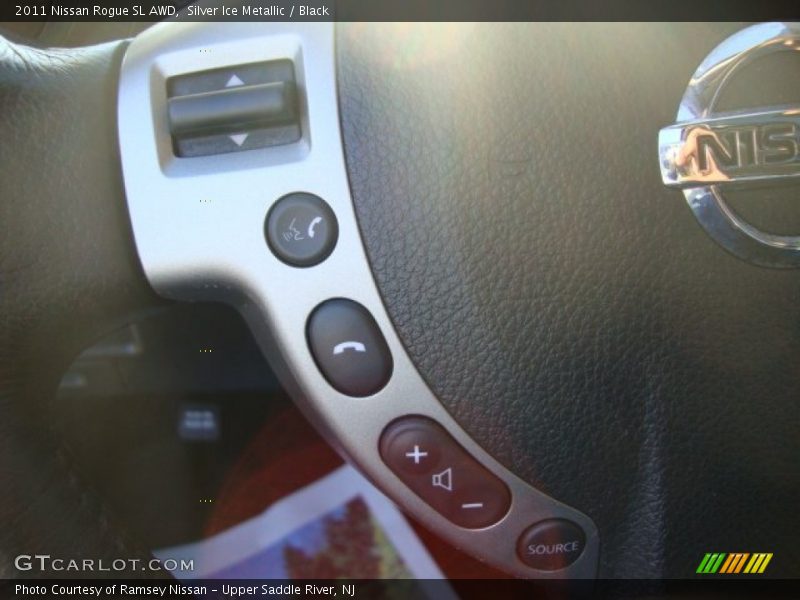 Silver Ice Metallic / Black 2011 Nissan Rogue SL AWD