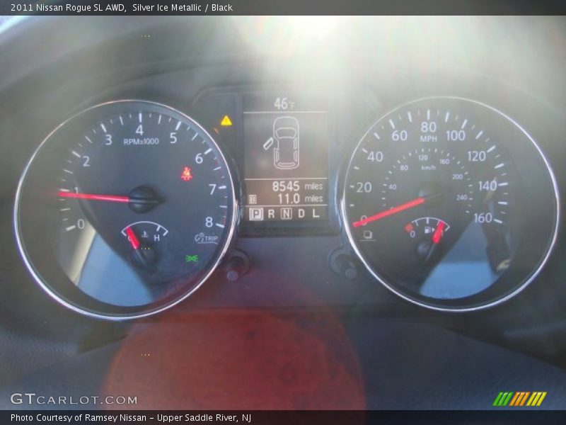 Silver Ice Metallic / Black 2011 Nissan Rogue SL AWD
