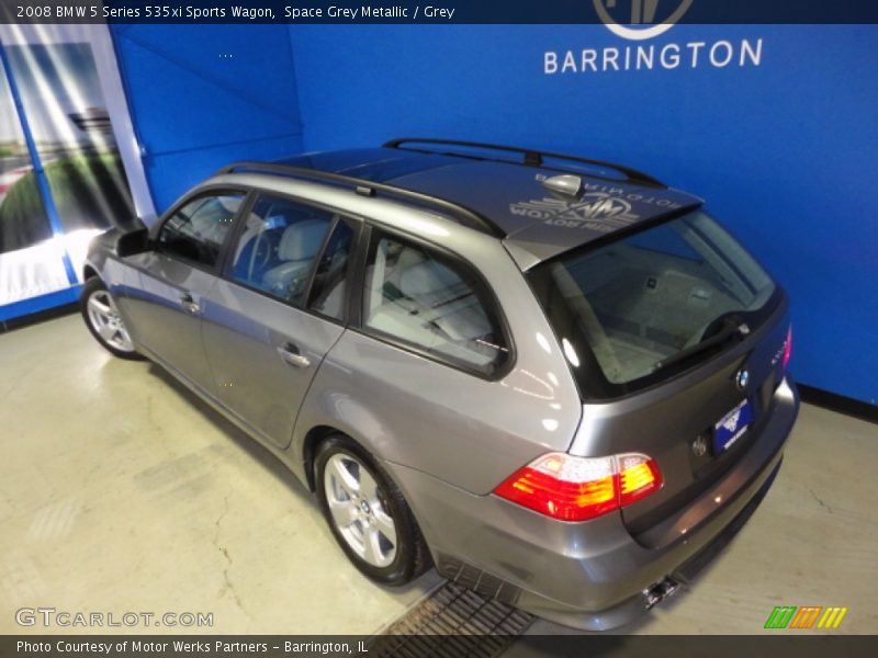 Space Grey Metallic / Grey 2008 BMW 5 Series 535xi Sports Wagon