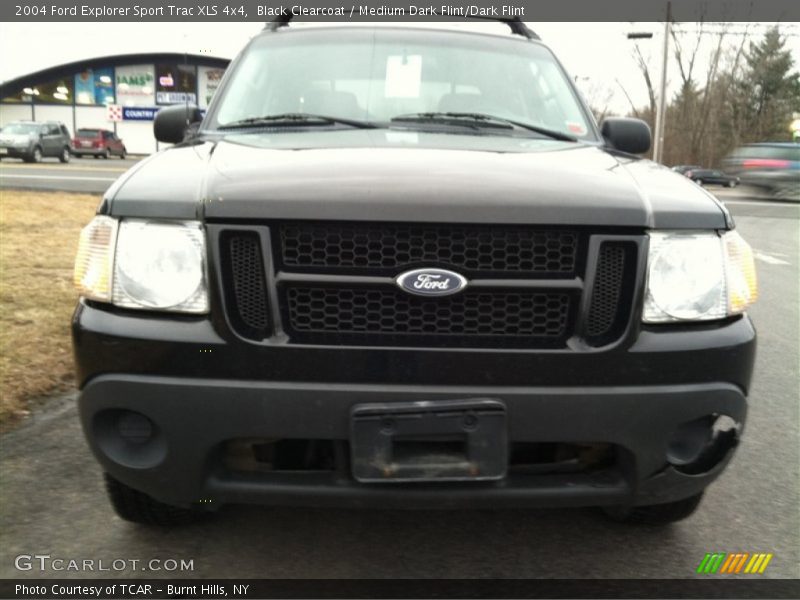 Black Clearcoat / Medium Dark Flint/Dark Flint 2004 Ford Explorer Sport Trac XLS 4x4
