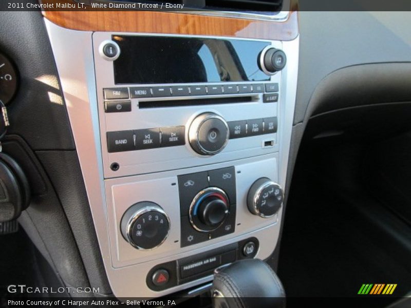 White Diamond Tricoat / Ebony 2011 Chevrolet Malibu LT