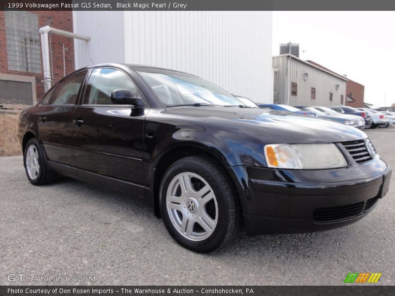Black Magic Pearl / Grey 1999 Volkswagen Passat GLS Sedan