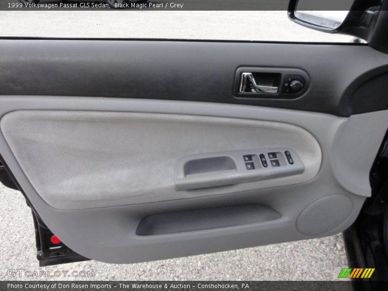 Black Magic Pearl / Grey 1999 Volkswagen Passat GLS Sedan