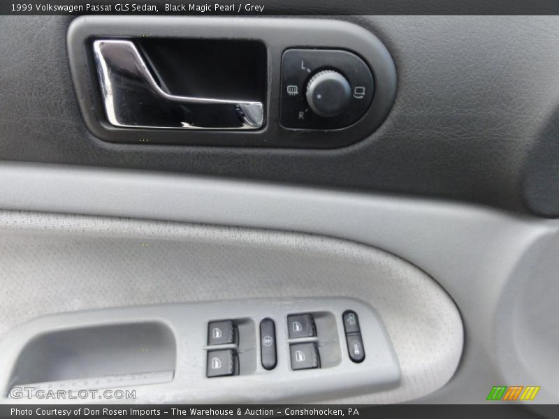 Black Magic Pearl / Grey 1999 Volkswagen Passat GLS Sedan