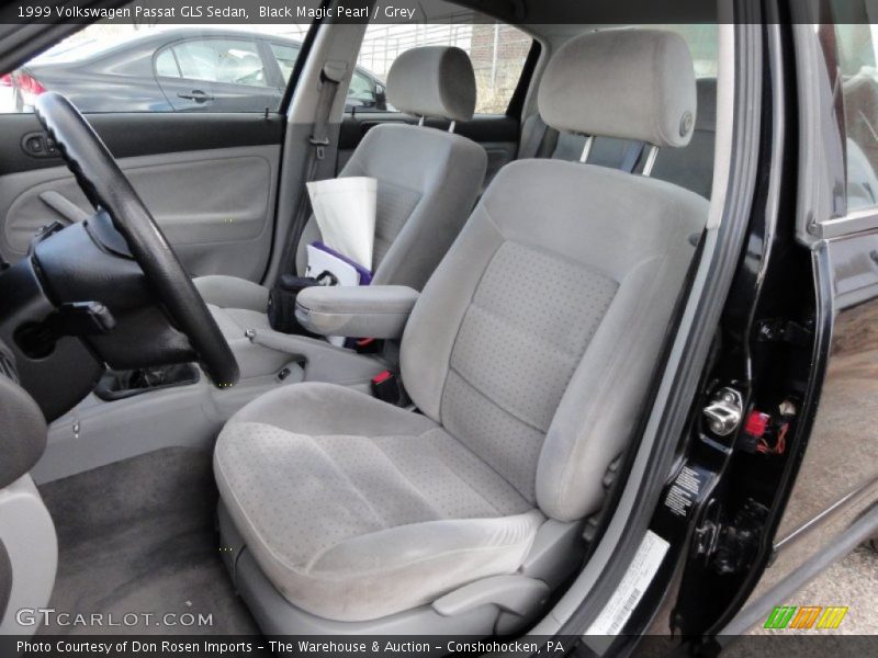 Black Magic Pearl / Grey 1999 Volkswagen Passat GLS Sedan