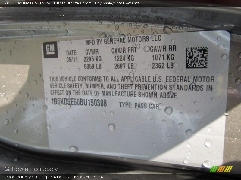 Tuscan Bronze ChromFlair / Shale/Cocoa Accents 2011 Cadillac DTS Luxury