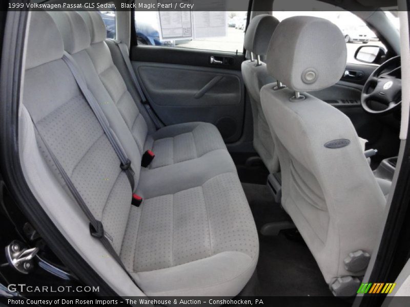 Black Magic Pearl / Grey 1999 Volkswagen Passat GLS Sedan