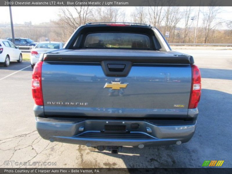 Blue Granite Metallic / Light Titanium 2009 Chevrolet Avalanche LTZ 4x4